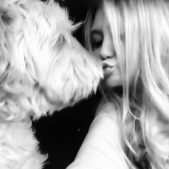 Meet your Posher, Maitlyn - Picture 4 of 13